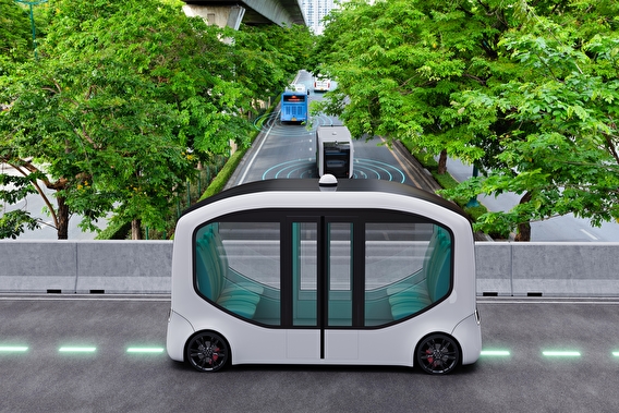 Small shared automated vehicle driving on an urban street